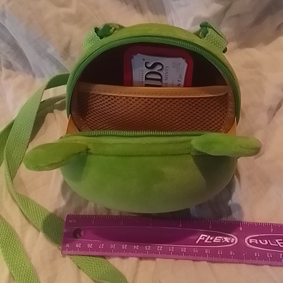 Lime Green Frog Plush Crossbody Bag, Hard body, 6"W×5"H×4"D, NWOT - Picture 2 of 4